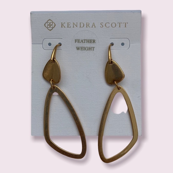 NWT Kendra Scott Kira Feather Weight Vintage Gold Metal Earrings - Picture 3 of 6